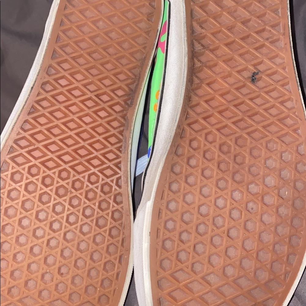 Nickelodeon Vans - Picture 7 of 7